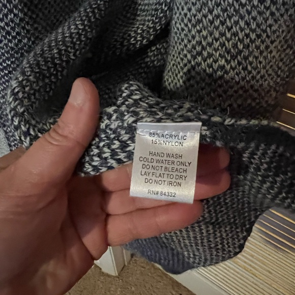 Jacket - Picture 4 of 6